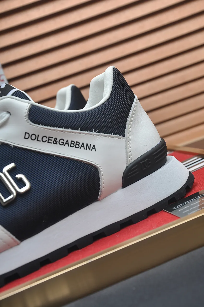 Men's shoes 💰440💶[D&G] High-end quality Product trademark: DG "Dolce & Gabbana*" low-top sneakers Product material: imported ^_^ cowhide upper, cotton silk lining, original outsole Regular size: 38-45 (customized in 45)